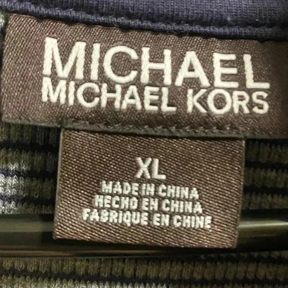 Men’s Michael Kors Mock Neck Sweater Size XL